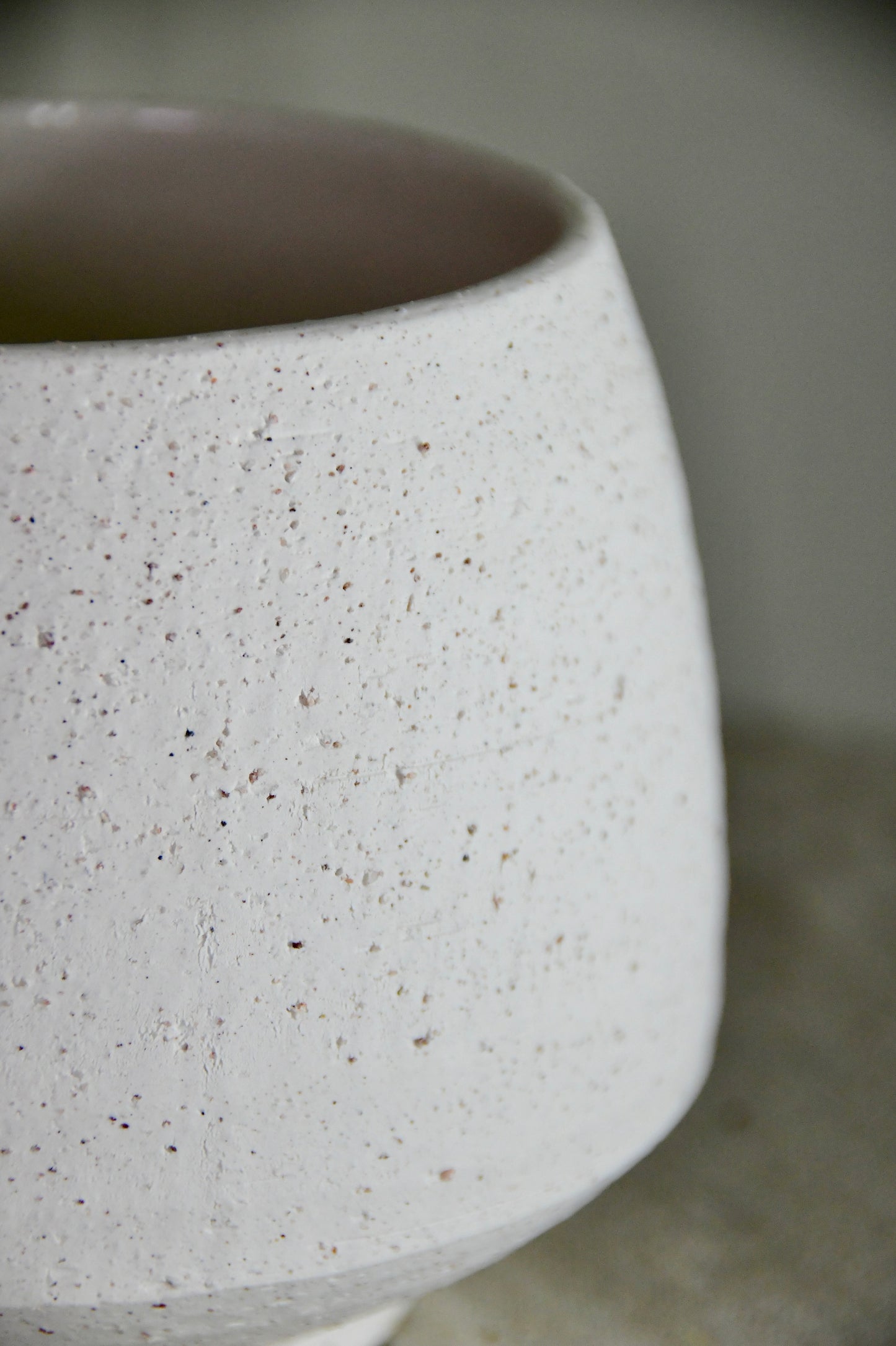 SSI 4.5" Stoneware Tapered Pot White
