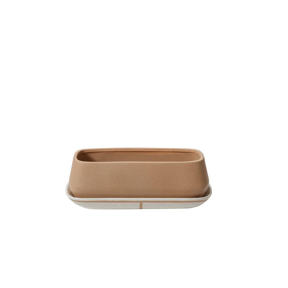 14.5" Dublin Planter with Saucer