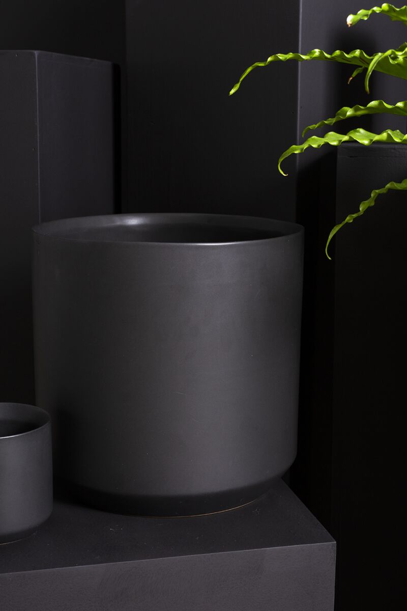 Kendall Pot 12"