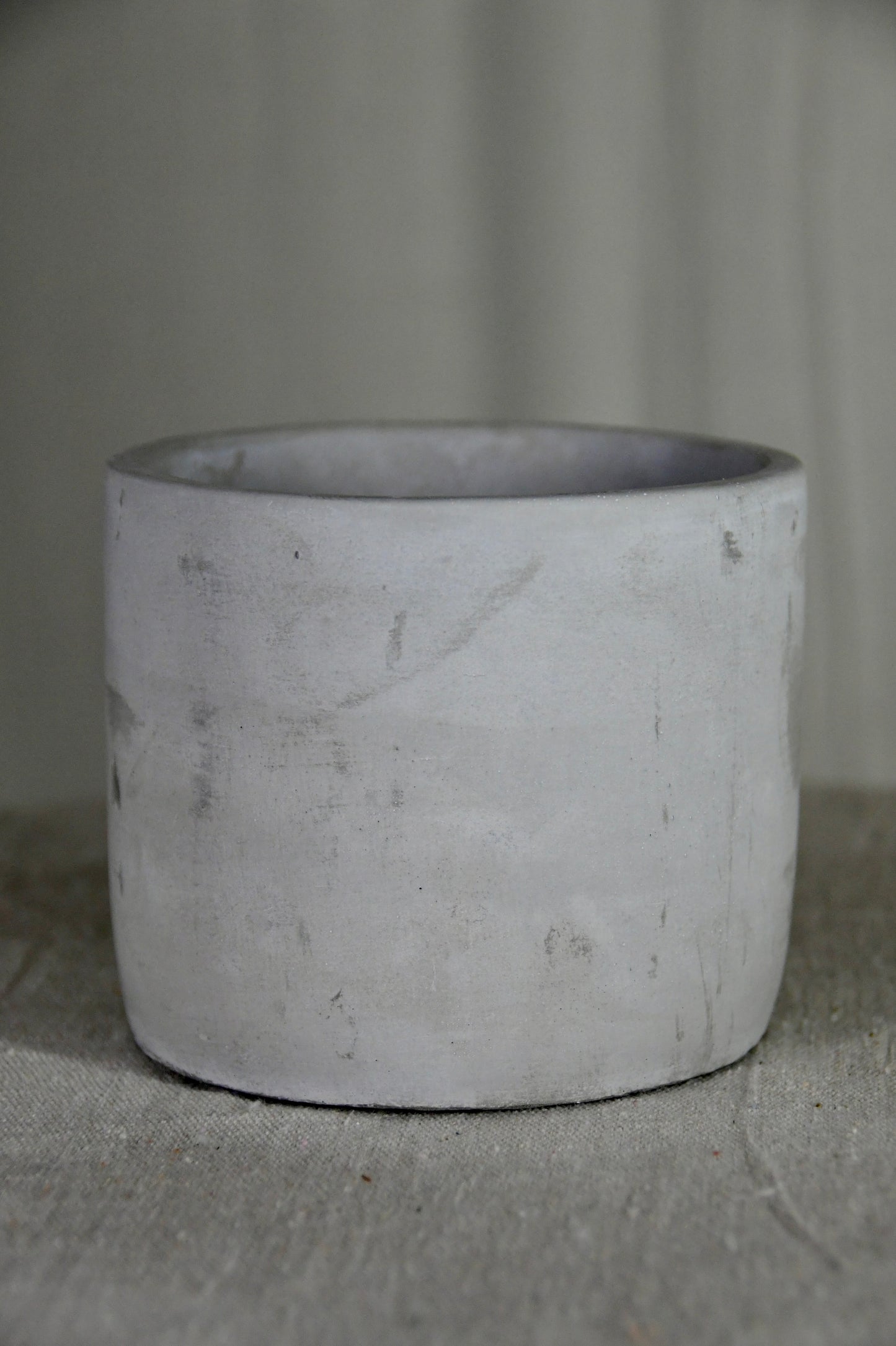 Avenue 3" Cement Cylinder