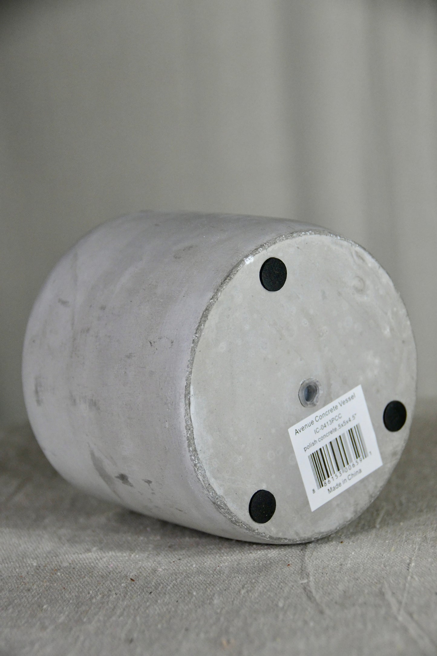 Avenue 4.5" Cement Cylinder