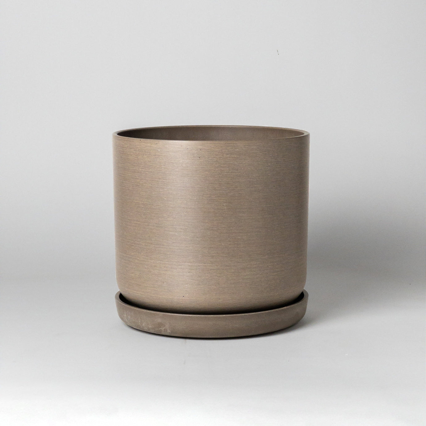 9” Signature Stone Planter + Saucer