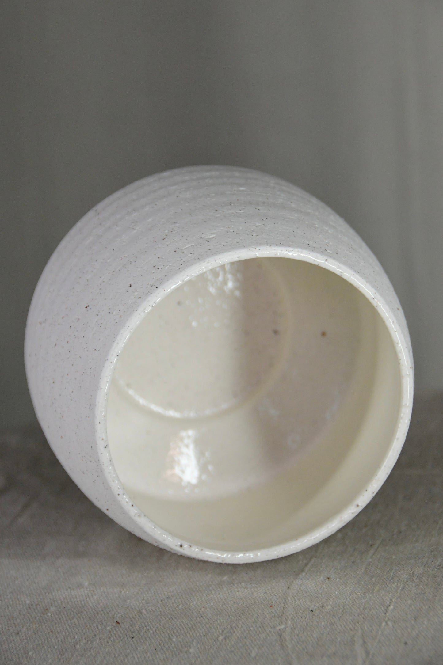 SSI 4.5" Stoneware Tapered Pot White