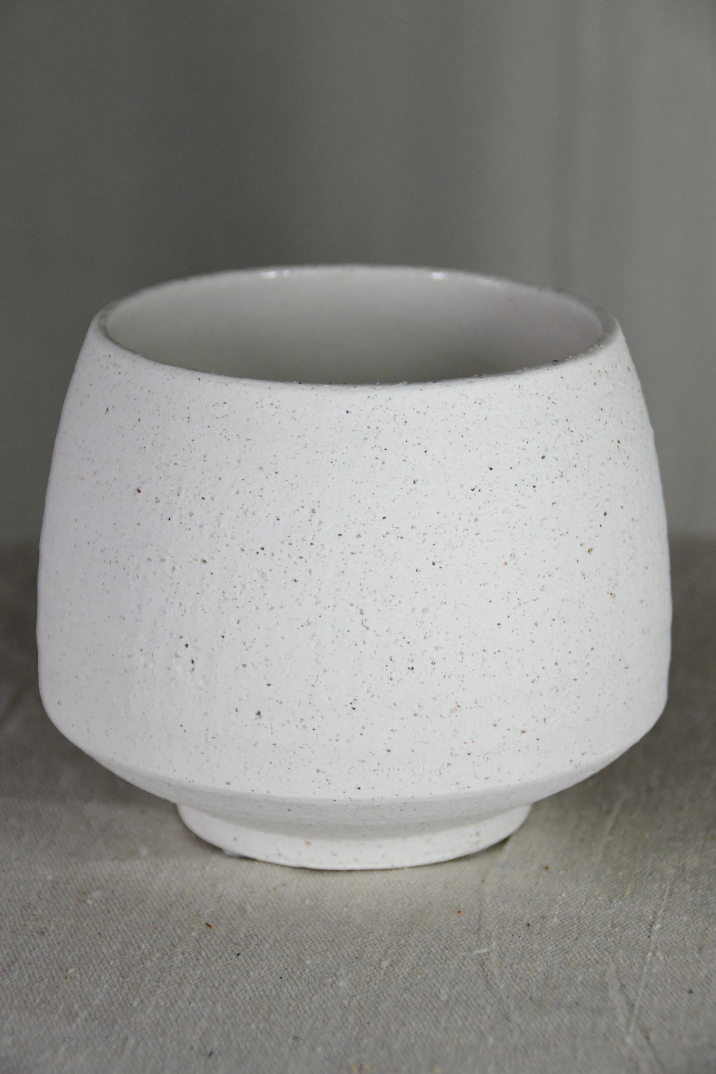 SSI 4.5" Stoneware Tapered Pot White