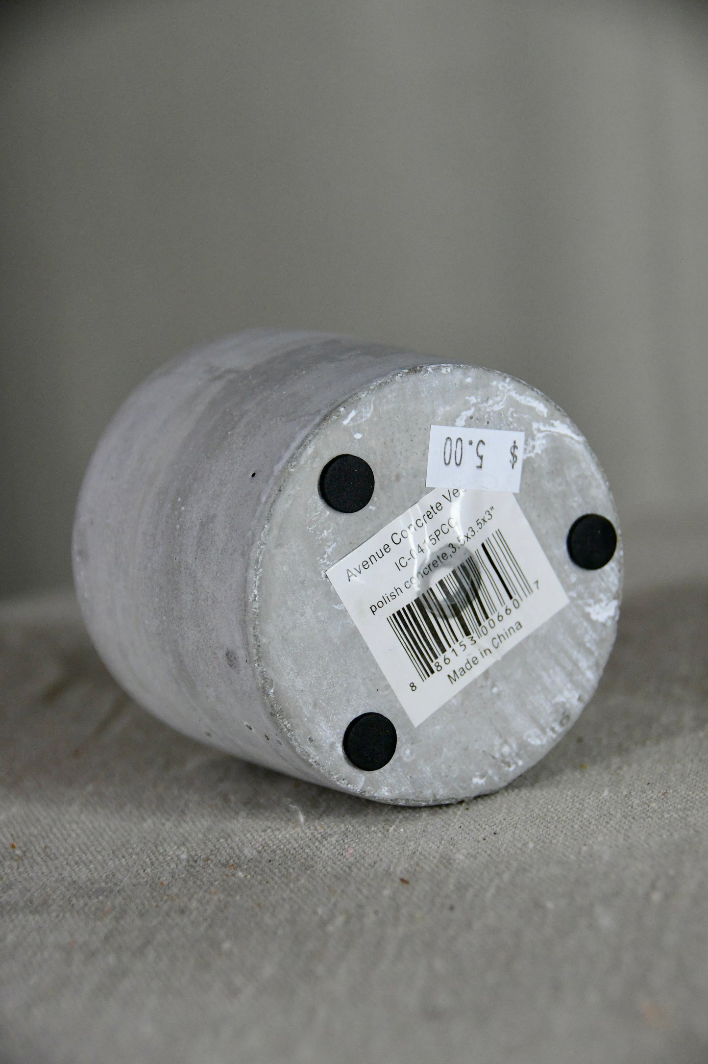 Avenue 3" Cement Cylinder
