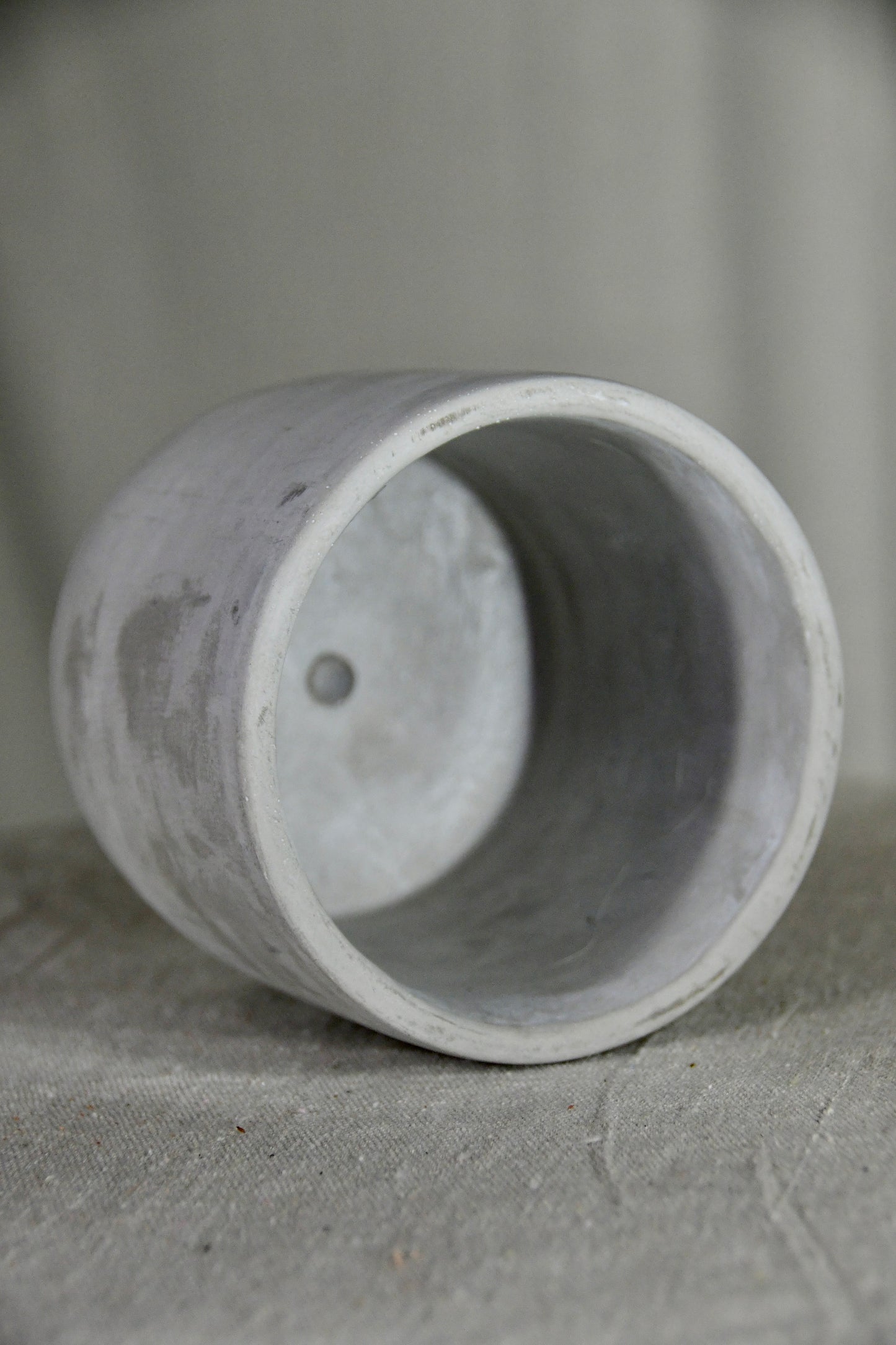 Avenue 4.5" Cement Cylinder